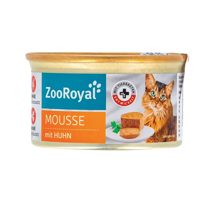 Консервированный полноценный корм для кошек ZOOROYAL MOUSSE с курицей, 85 г