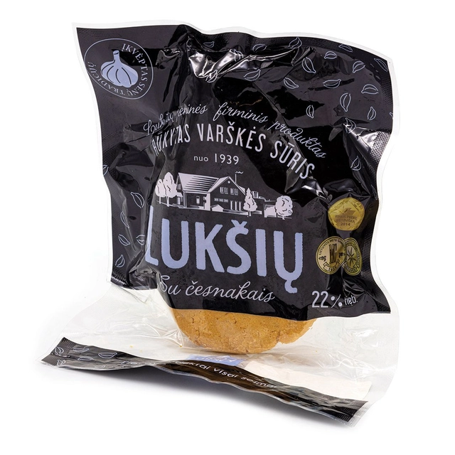 Rūkytas varškės sūris su česnakais LUKŠIŲ, 22% rieb.