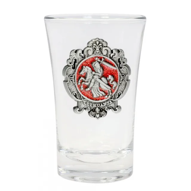 Stikliukas su skydo formos metaliniu Vyčiu 40 ml, aukštis 70 mm