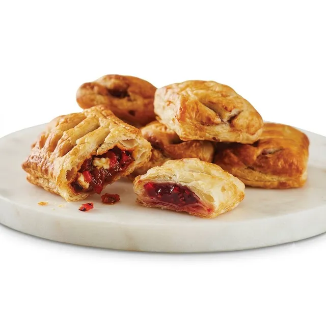 Buns with raspberry filling