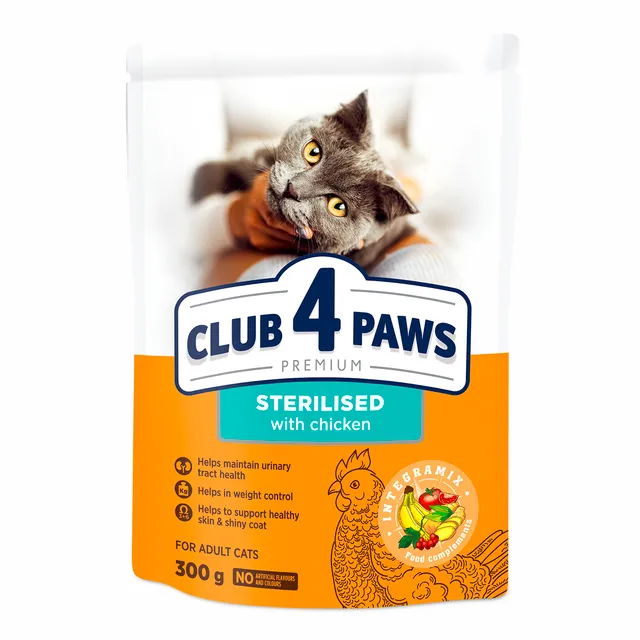 Complete food for adult sterilized cats CLUB 4 PAWS Premium, 300 g