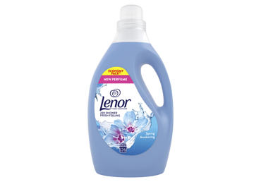 Minkštiklis LENOR Spring Awakening 126 skalbimų, 2,65 l