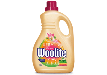 Detergent WOOLITE FRUITY, 1.8 l